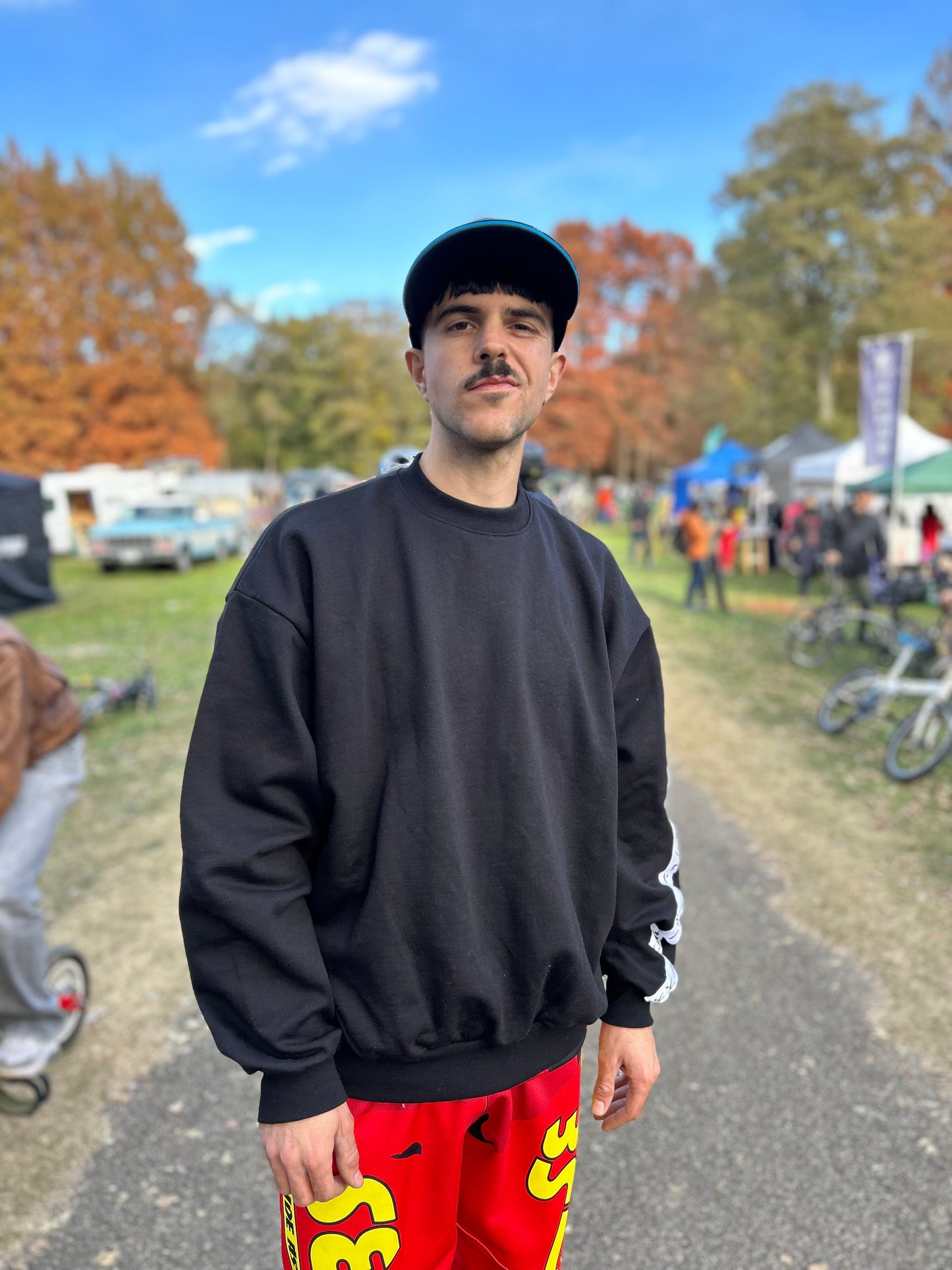WID-WEIGHT WIDE CREWNECK SWEATSHIRT WHITE LINE