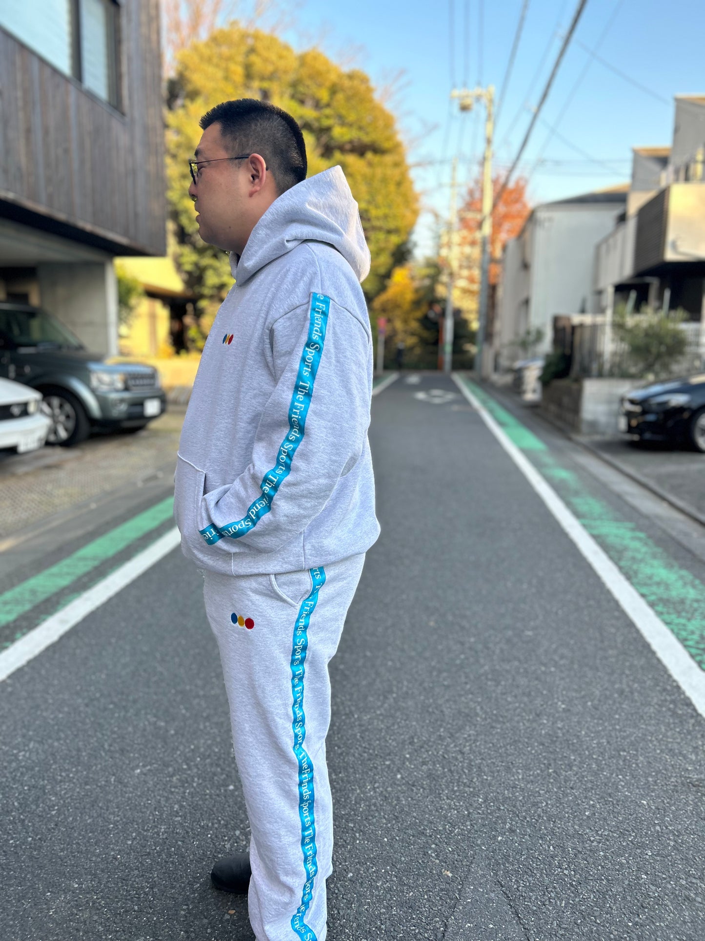 HEAVY STRAIGHT SWEATPANTS BLUE LINE
