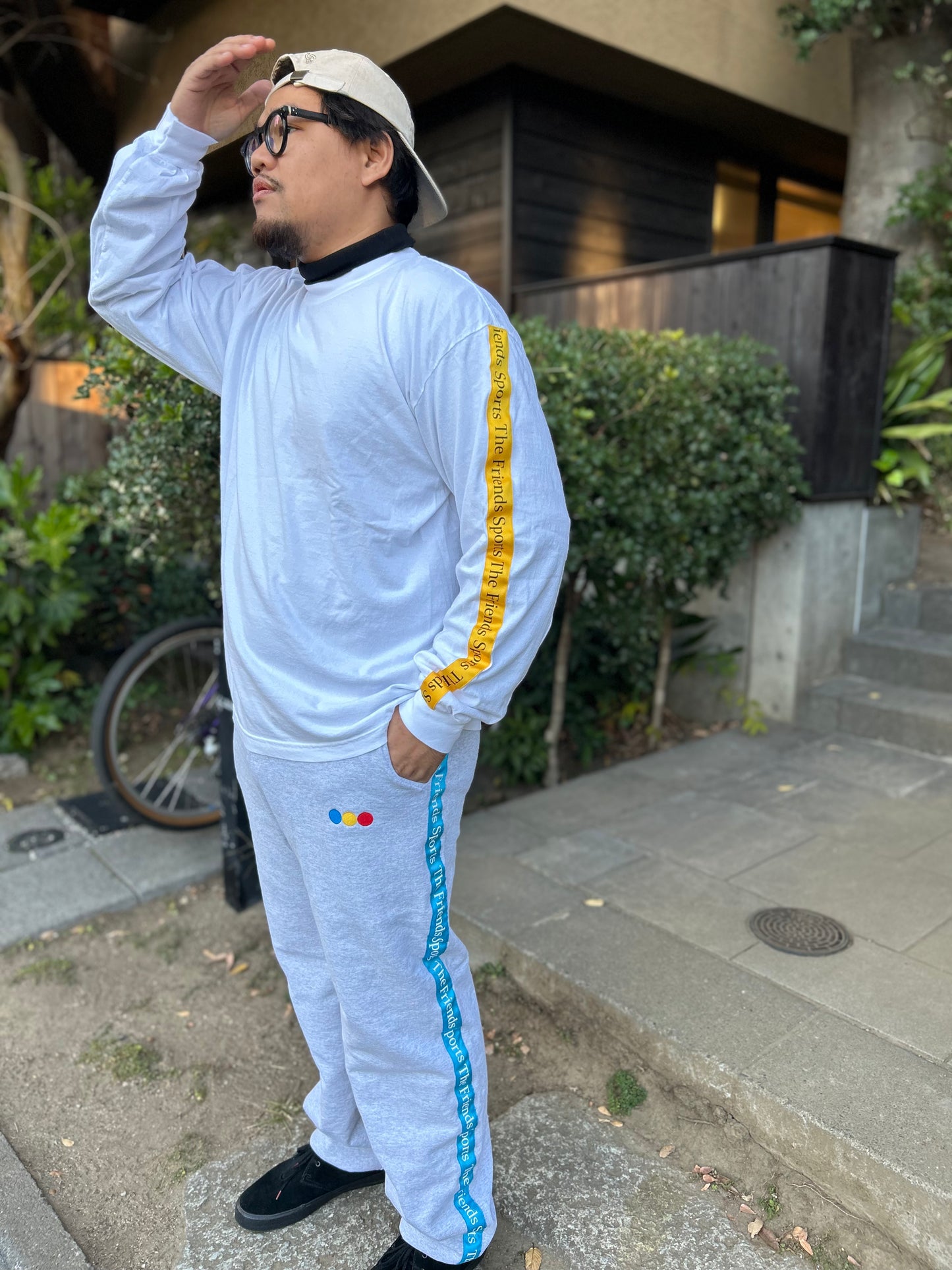 HEAVY STRAIGHT SWEATPANTS BLUE LINE