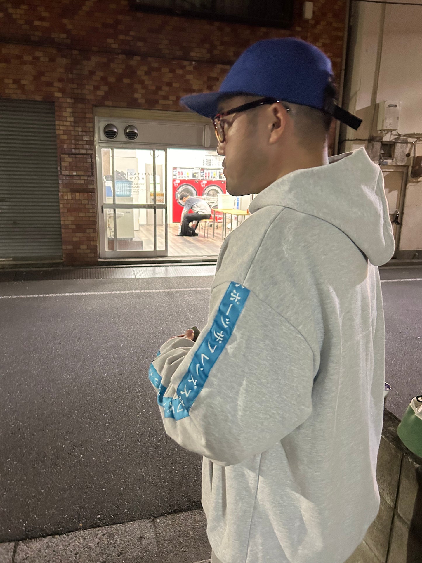 HEAVY HOODED PULLOVER SWEATSHIRT BLUE LINE (カタカナ) (MEMORIAL)