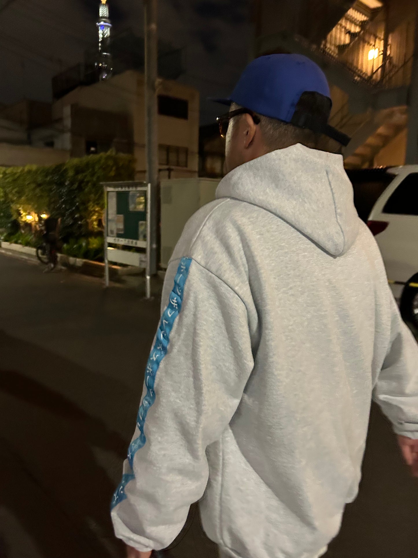HEAVY HOODED PULLOVER SWEATSHIRT BLUE LINE (カタカナ) (MEMORIAL)