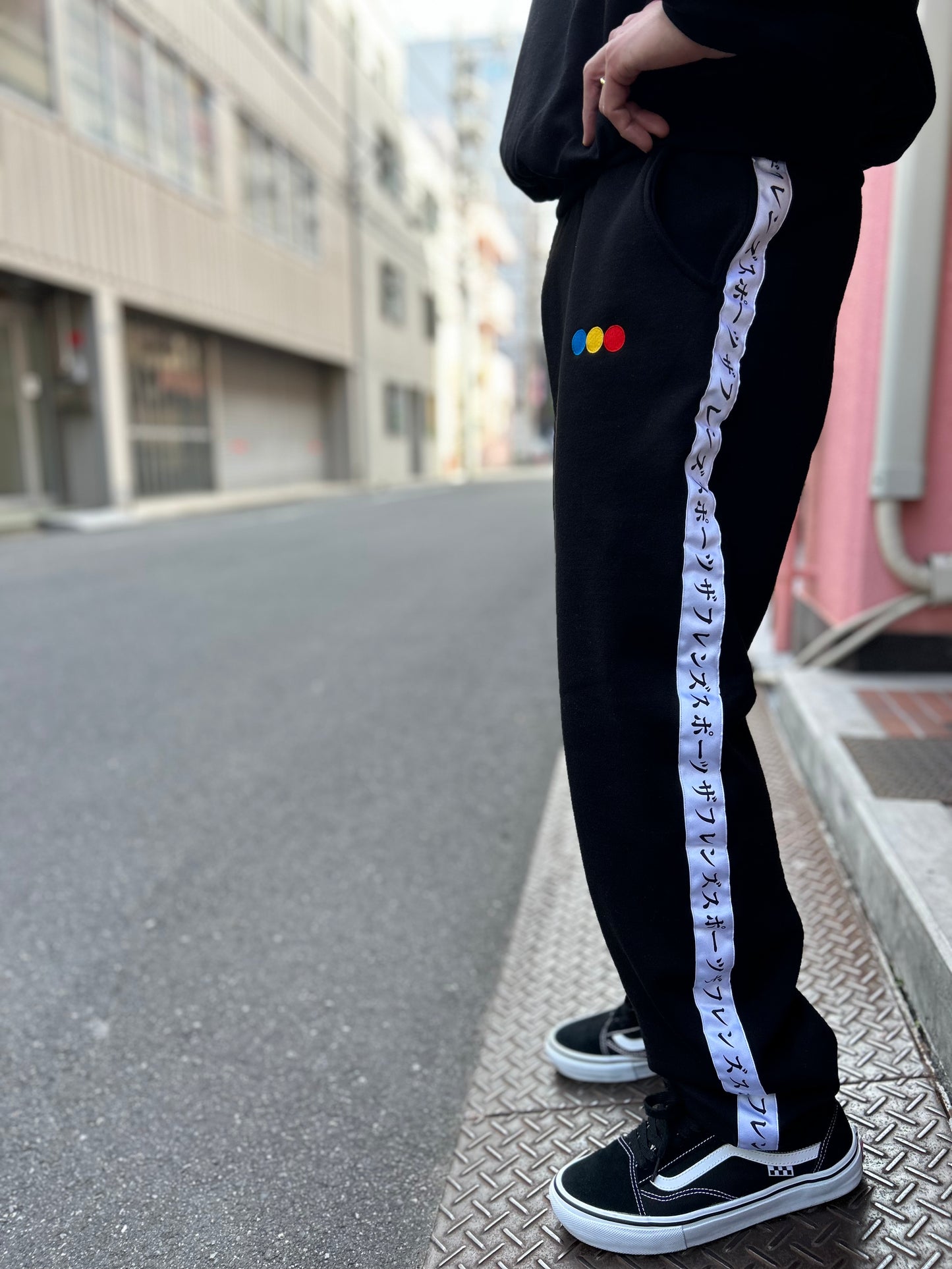 WID-WEIGHT WIDE SWEATPANTS WHITE LINE